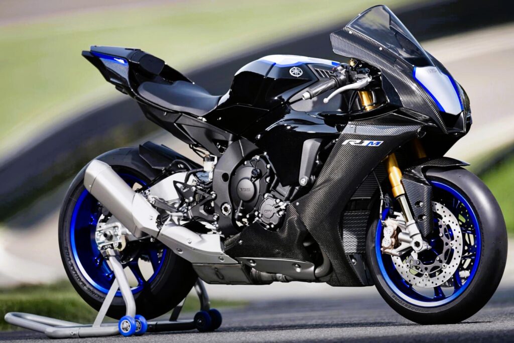 Yamaha-YZF-R1M-MotorWise-xyz